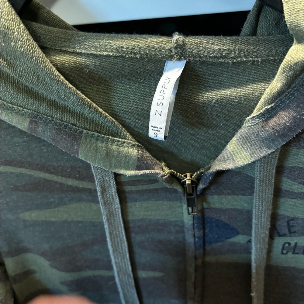 Title boxing club green camo zip up - Picture 3 of 4